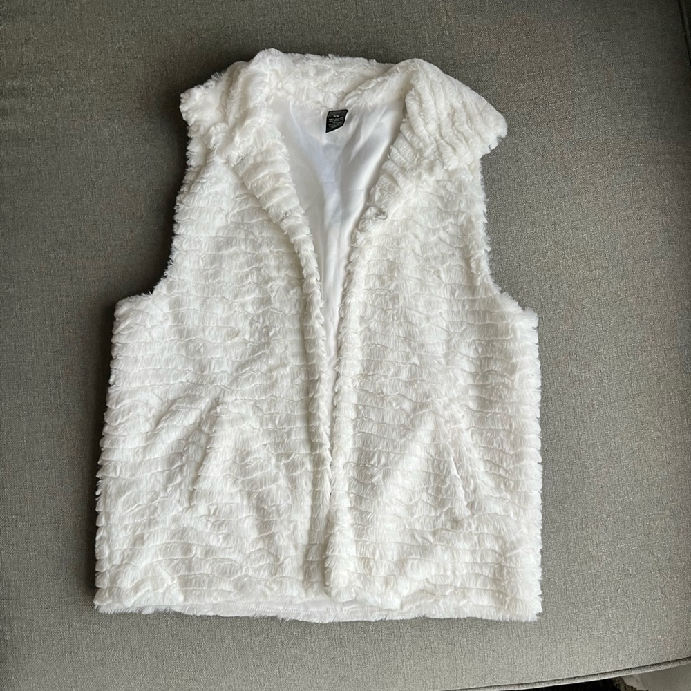 Faux fur vest